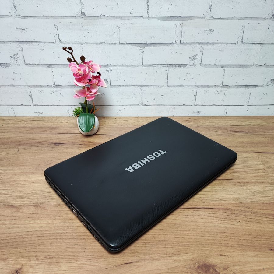 Ноутбук Б/В Toshiba Satellite Pro L650-1CG, Intel Core i3-350M, DDR3 8 GB, HDD 500GB, AMD Radeon HD 5000, 15.6" HD [ProductHub SKU T 13]