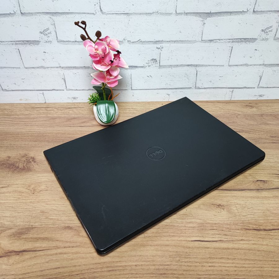 Ноутбук Б/В Dell Vostro 3558, Intel Core i3-5005U, DDR3 8 GB, SSD 128GB, 15.6" HD [ProductHub SKU Dell9]