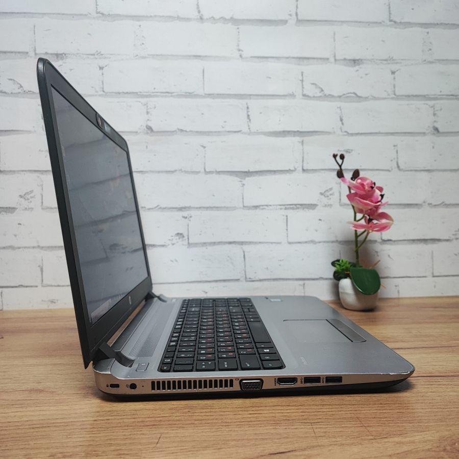 Ноутбук Б/В HP ProBook 450 G3, Intel Core i7-6500U, DDR3 8 GB, SSD 256GB, 15.6" Full HD [ProductHub SKU HP359]