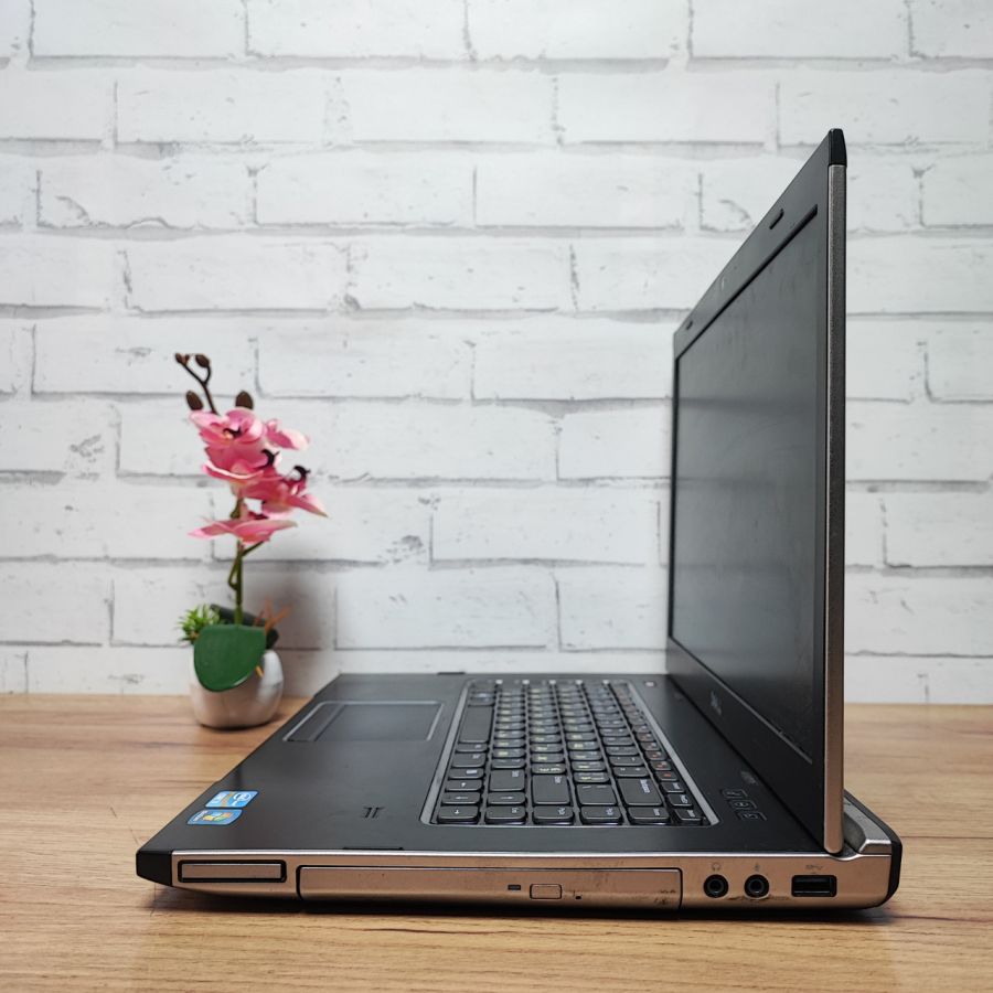 Ноутбук Б/В Dell Vostro 3550, Intel Core i3-2330M, DDR3 8 GB, SSD 128GB, 15.6" HD [ProductHub SKU Dell15]