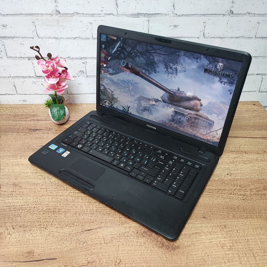 Ноутбук Б/В Toshiba Satellite C670-11N, Intel Core i3-380M, DDR3 8 GB, HDD 1TB, 17.3" HD [ProductHub SKU T1]