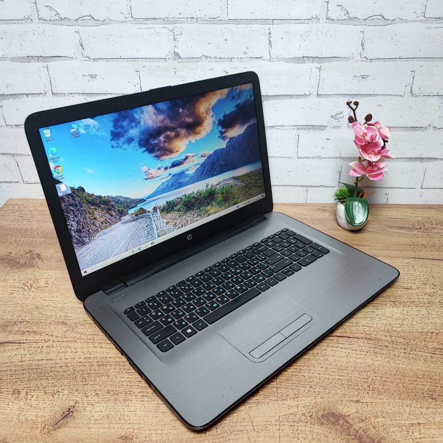 Ноутбук Б/В HP 17-X002ND, Intel Celeron N3060, DDR3 8 GB, SSD 128GB, 17.3" HD [ProductHub SKU HP18]