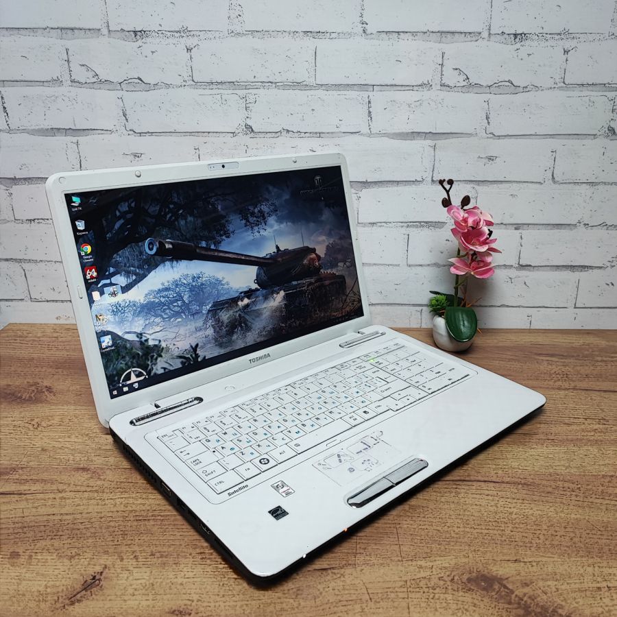 Ноутбук Б/В Toshiba Satellite L775D-10V, AMD A6-3420M, DDR3 8 GB, SSD 128GB, AMD Radeon HD 6520G, 17.3" HD [ProductHub SKU T9]
