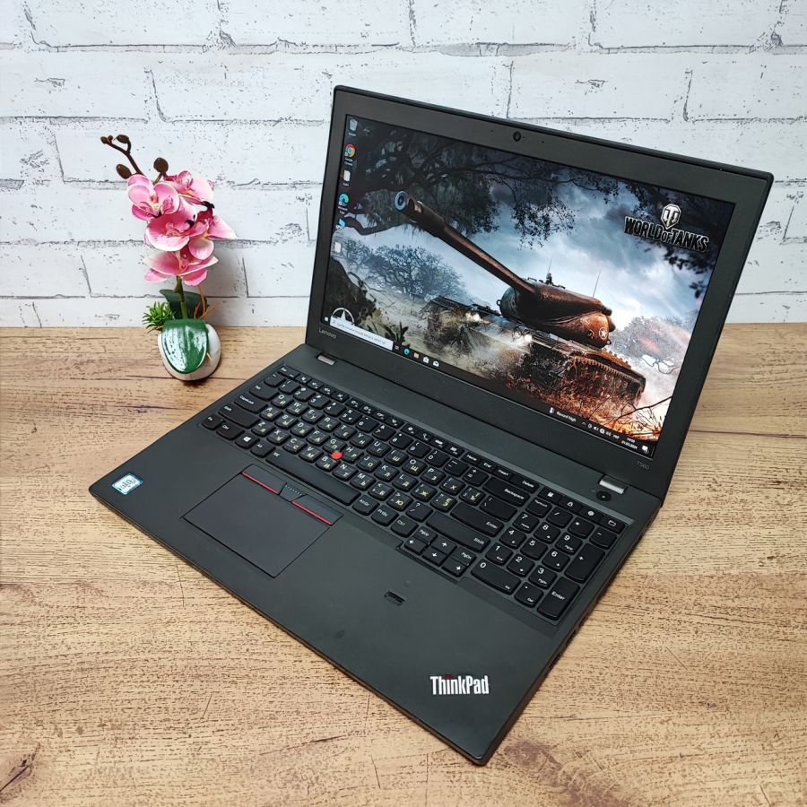 Ноутбук Б/В Lenovo T560, Intel Core i7-6600U, DDR3 16 GB, SSD 360GB, NVIDIA Ge Forse 940MX 2Gb, 15.6" Full HD [ProductHub SKU L177]