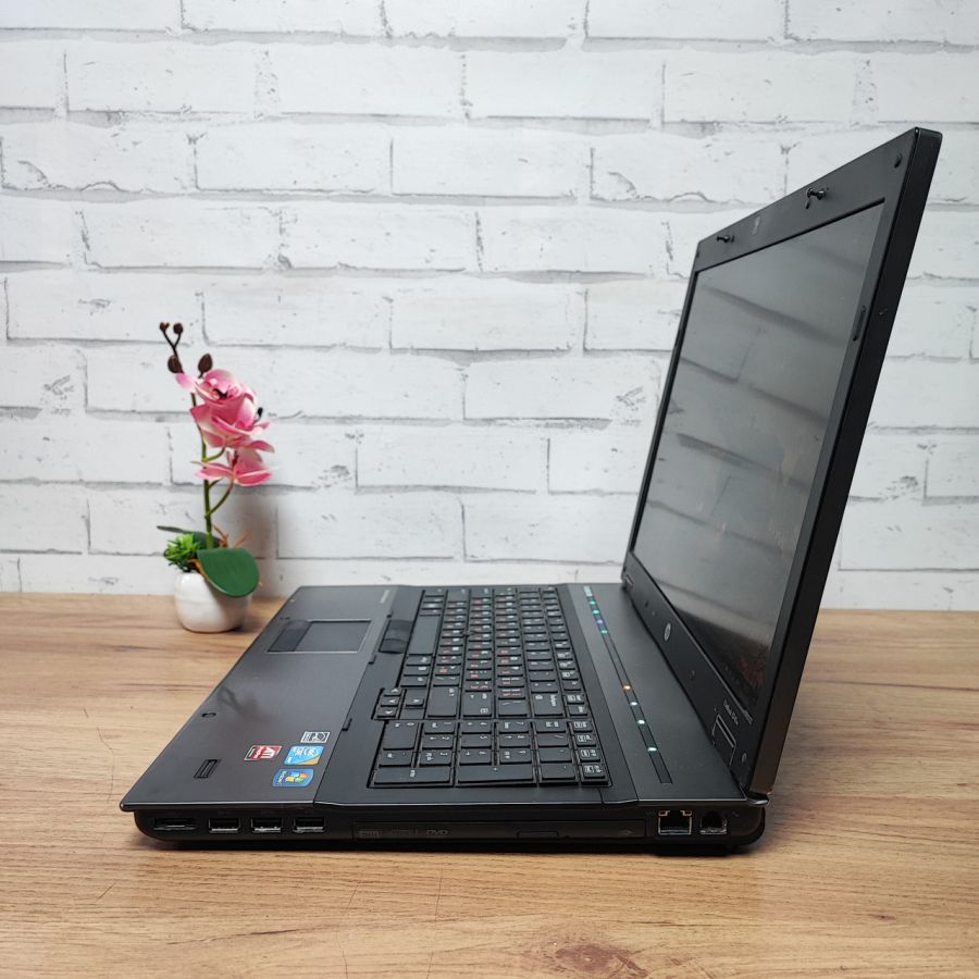 Ноутбук Б/В HP EliteBook 8740W, Intel Core i5-520M, DDR3 8 GB, SSD 256GB, AMD Radeon HD 5800, 17.3" HD [ProductHub SKU HP9]