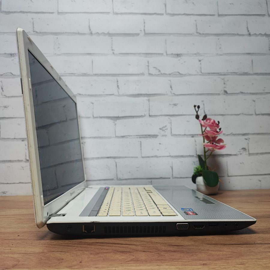Ноутбук Б/В Packard Bell MS2291, Intel Core i5-480M, DDR3 8 GB, SSD 128GB, AMD Radeon HD 5000, 15.6" HD [ProductHub SKU PB2]