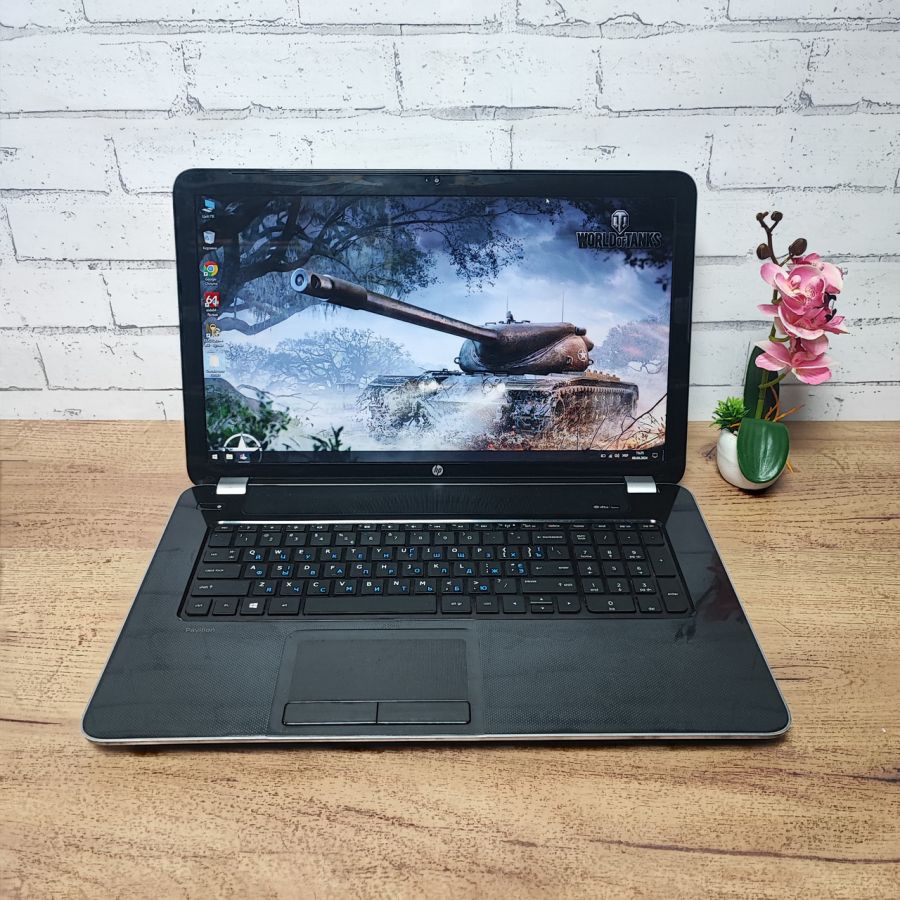 Ноутбук Б/В HP Pavilion 17, AMD E1-2500, DDR3 8 GB, SSD 128GB, AMD Radeon HD 8200, 17" HD [ProductHub SKU HP241]