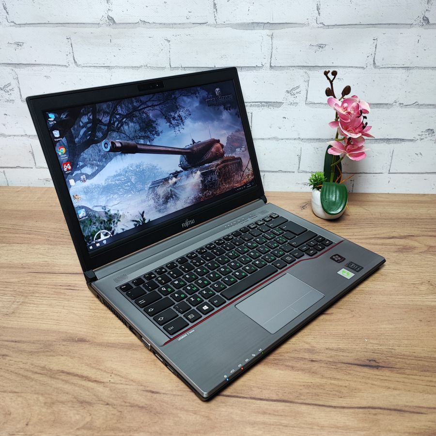 Ноутбук Б/В Fujitsu E744, Intel Core i3-4000M, DDR3 8 GB, SSD 128GB, 14" HD [ProductHub SKU F6]