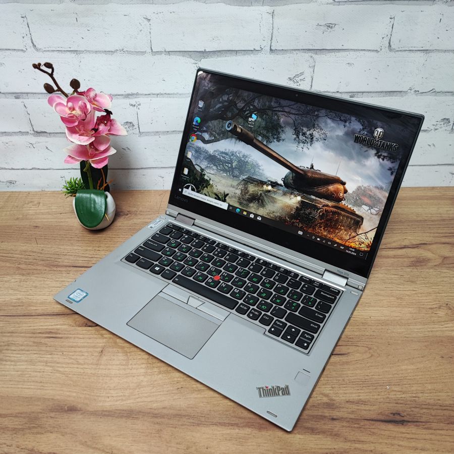 Ноутбук Б/В Lenovo Yoga 370, Intel Core i7-7500U, DDR4 8 GB, SSD 256GB, 14" Full HD Сенсор [ProductHub SKU L35]