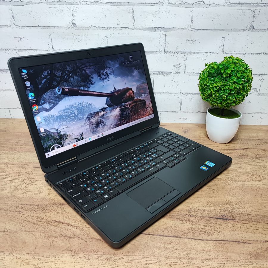 Ноутбук Б/В Dell Latitude E5540, Intel Core i3-4010U, DDR3 8 GB, SSD 256GB, 15.6" HD [ProductHub SKU Dell27]