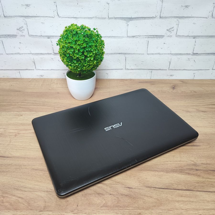 Ноутбук Б/В ASUS X541U, Intel Core i3-6006U, DDR4 16 GB, SSD 256GB, 15.6" HD [ProductHub SKU Asus9]