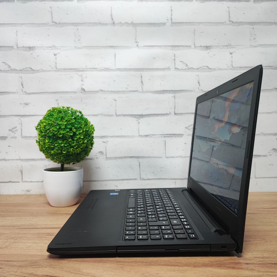 Ноутбук Б/В Lenovo IdeaPad 100, Intel Core i3-5005U, DDR3 8 GB, SSD 256GB, 15.6" HD [ProductHub SKU L13]