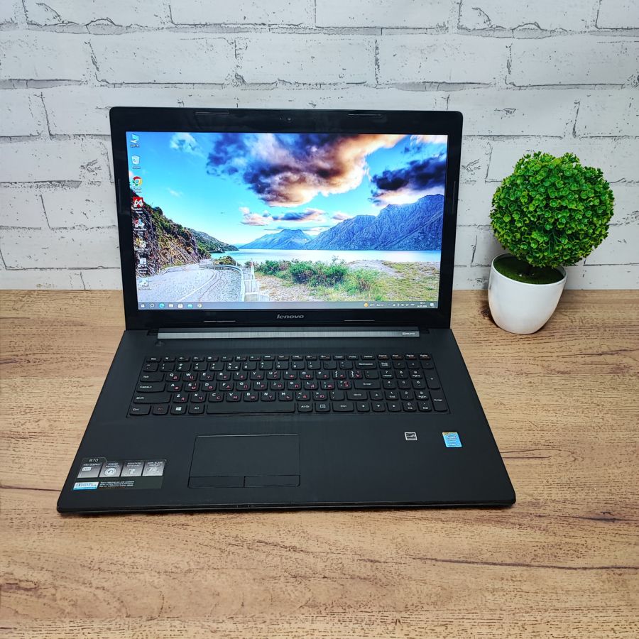 Ноутбук Б/В Lenovo B70-80, Intel Core i3-5010U, DDR3 8 GB, SSD 256GB, 17.3" HD [ProductHub SKU L3]
