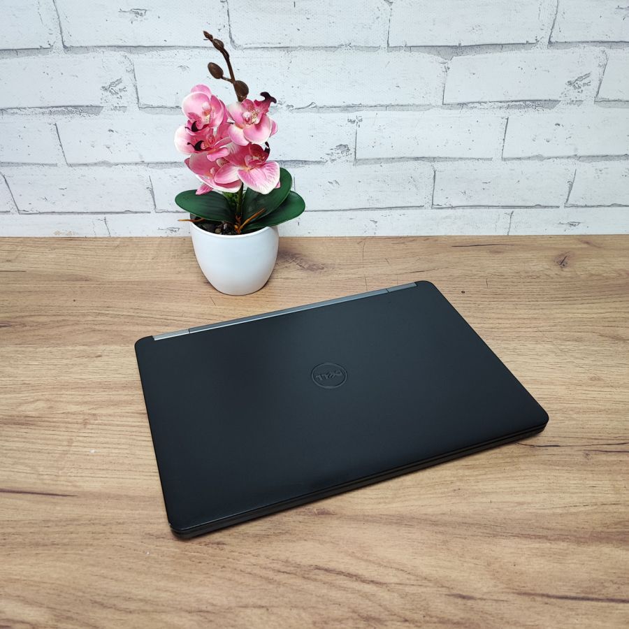 Ноутбук Б/В Dell Latitude E5270, Intel Core i3-6100U, DDR4 8 GB, SSD 128GB, 12" HD [ProductHub SKU Dell33]