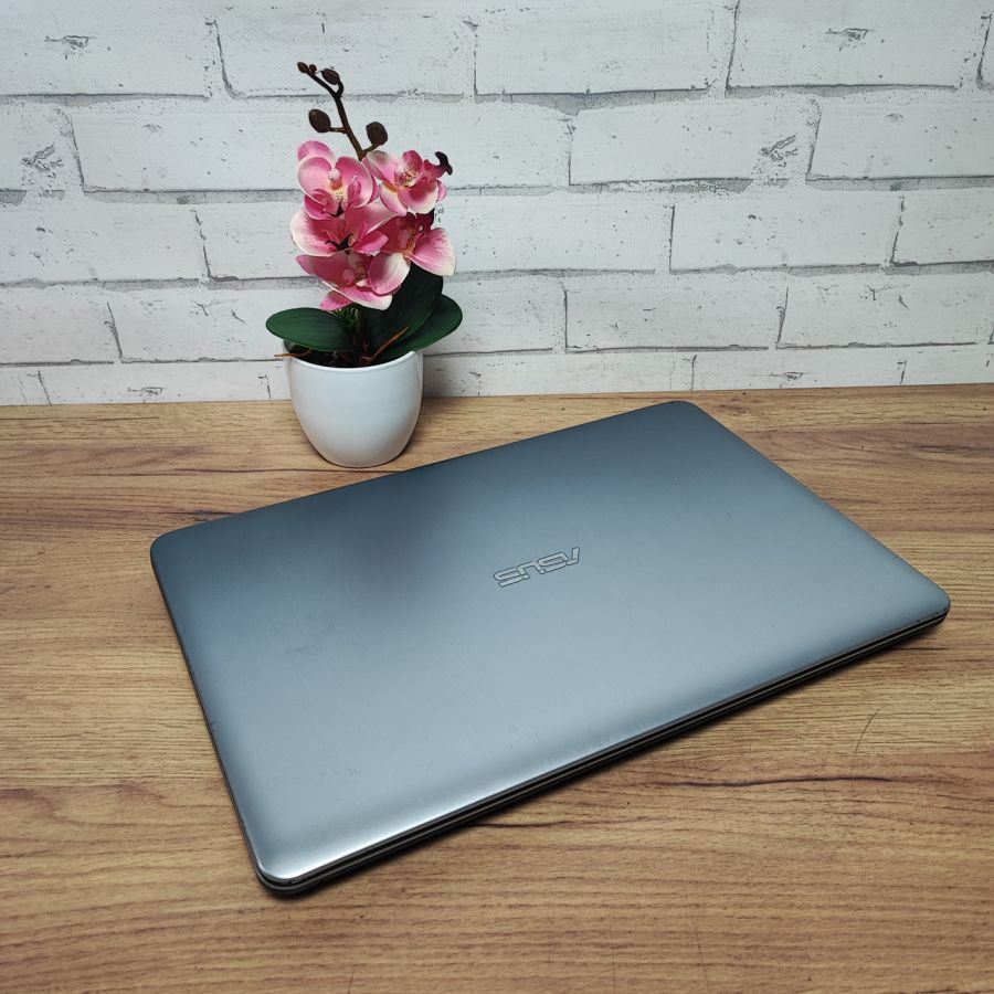 Ноутбук Б/В ASUS F540L, Intel Core i3-5005U, DDR3 8 GB, SSD 128GB, 15.6" Full HD [ProductHub SKU Asus36]