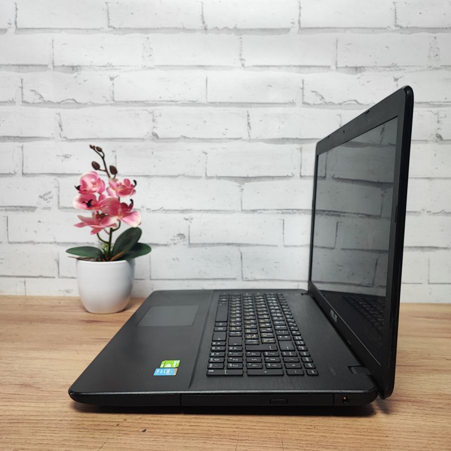 Ноутбук Б/В ASUS X751L, Intel Core i5-4200U, DDR3 12 GB, SSD 128GB, NVIDIA GeForce 820M 2Gb, 17.3" [ProductHub SKU Asus43]