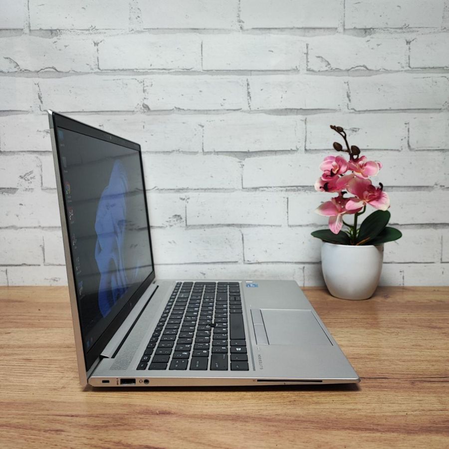 Ноутбук Б/В HP EliteBook 850 G8, Intel Core i5-1145G7, DDR4 16 GB, SSD 256GB, 15.6" Full HD [ProductHub SKU HP221]