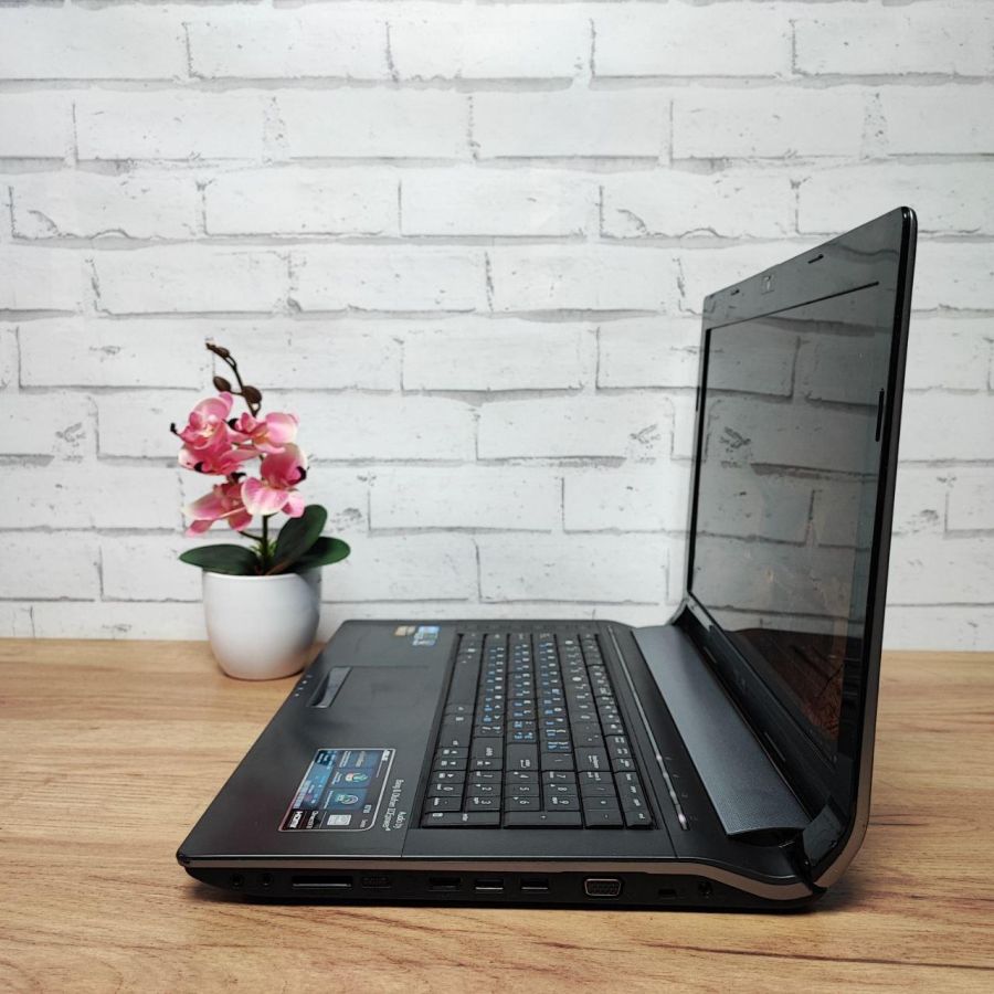 Ноутбук Б/В ASUS N73S, Intel Core i7-2670QM, DDR3 8 GB, SSD 256GB + HDD 320GB, NVIDIA GeForce GT 630M 2Gb, 17" Full HD [ProductHub SKU Asus57]