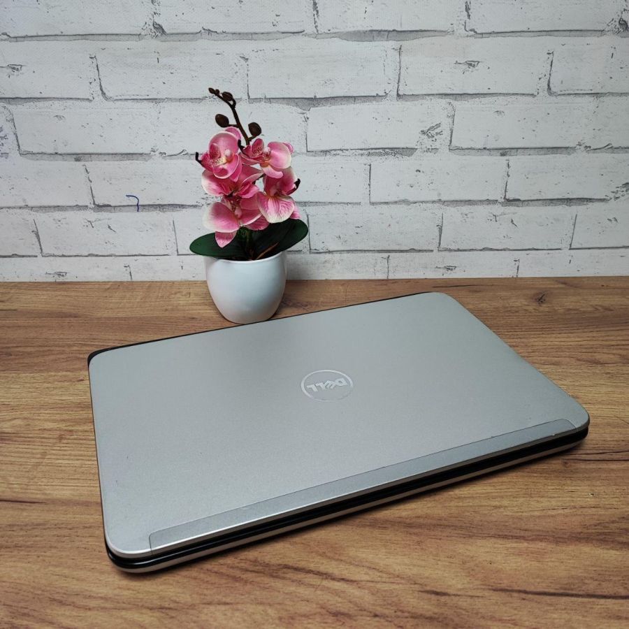 Ноутбук Б/В Dell XPS L502X, Intel Core i3-2310M, DDR3 8 GB, SSD 128GB, NVIDIA GeForce GT525M 1Gb, 15.6" [ProductHub SKU Dell54]