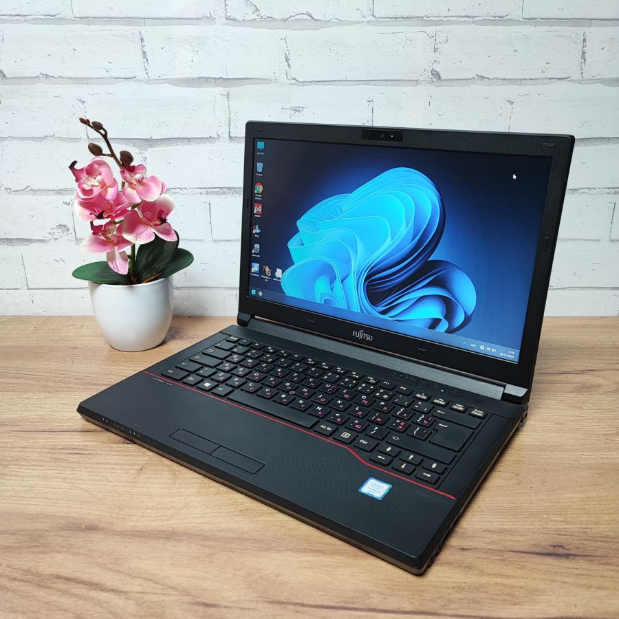 Ноутбук Б/В Fujitsu E546, Intel Core i5-6200U, DDR4 8 GB, SSD 128GB, 14" Full HD [ProductHub SKU F89]