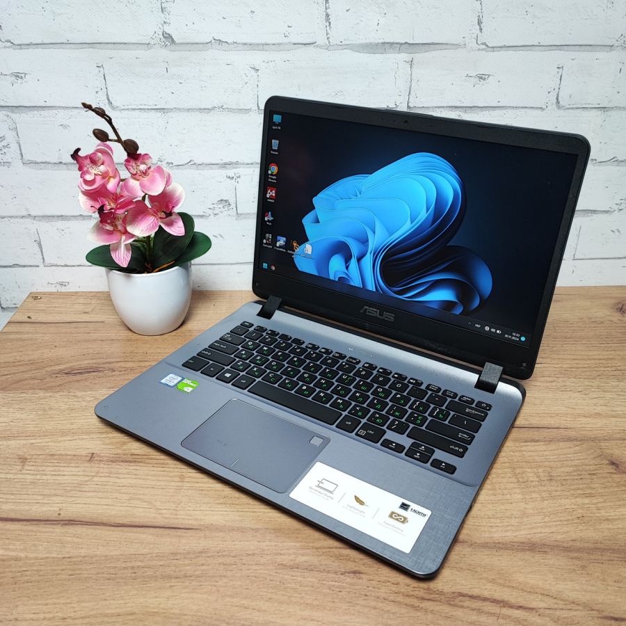 Ноутбук Б/В ASUS A407U, Intel Core i3-7020U, DDR4 16 GB, SSD 256GB, NVIDIA GeForce MX130 2GB, 14" Full HD [ProductHub SKU Asus70]