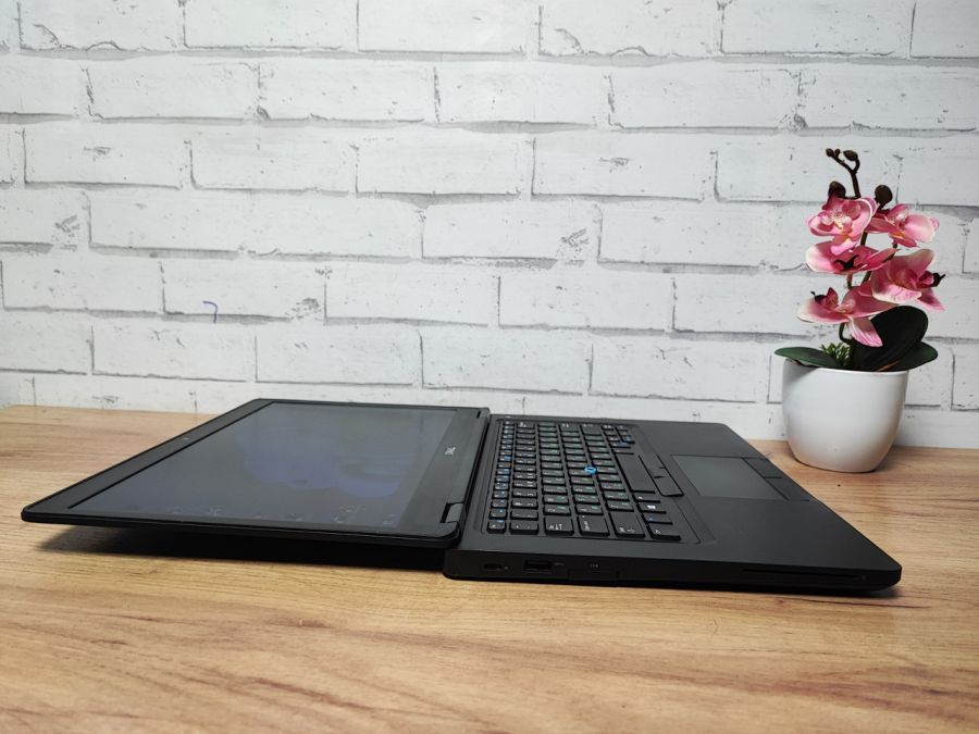 Ноутбук Б/В Dell Latitude 5490, Intel Core i5-8250U, DDR4 8 GB, SSD 128GB, 14" Full HD [ProductHub SKU Dell118]