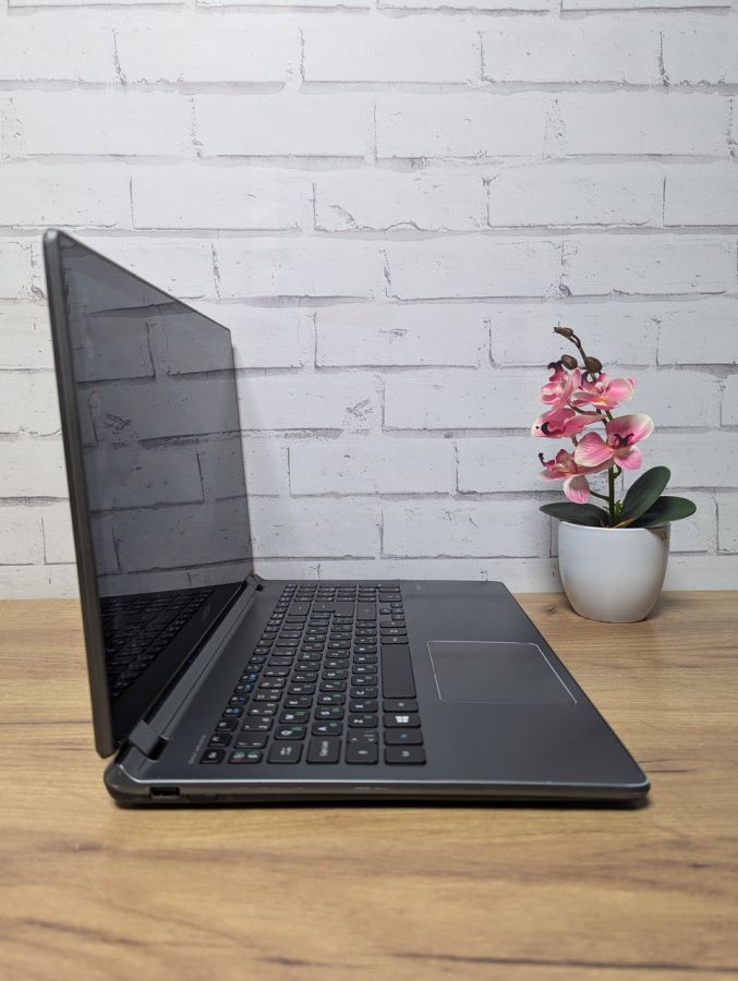 Ноутбук Б/В Acer V7 ZRQ, Intel Core i7-4500M, DDR3 12 GB, SSD 256GB, NVIDIA GeForce GT 720M 2 Gb, 15.6" Сенсор [ProductHub SKU Acer68]