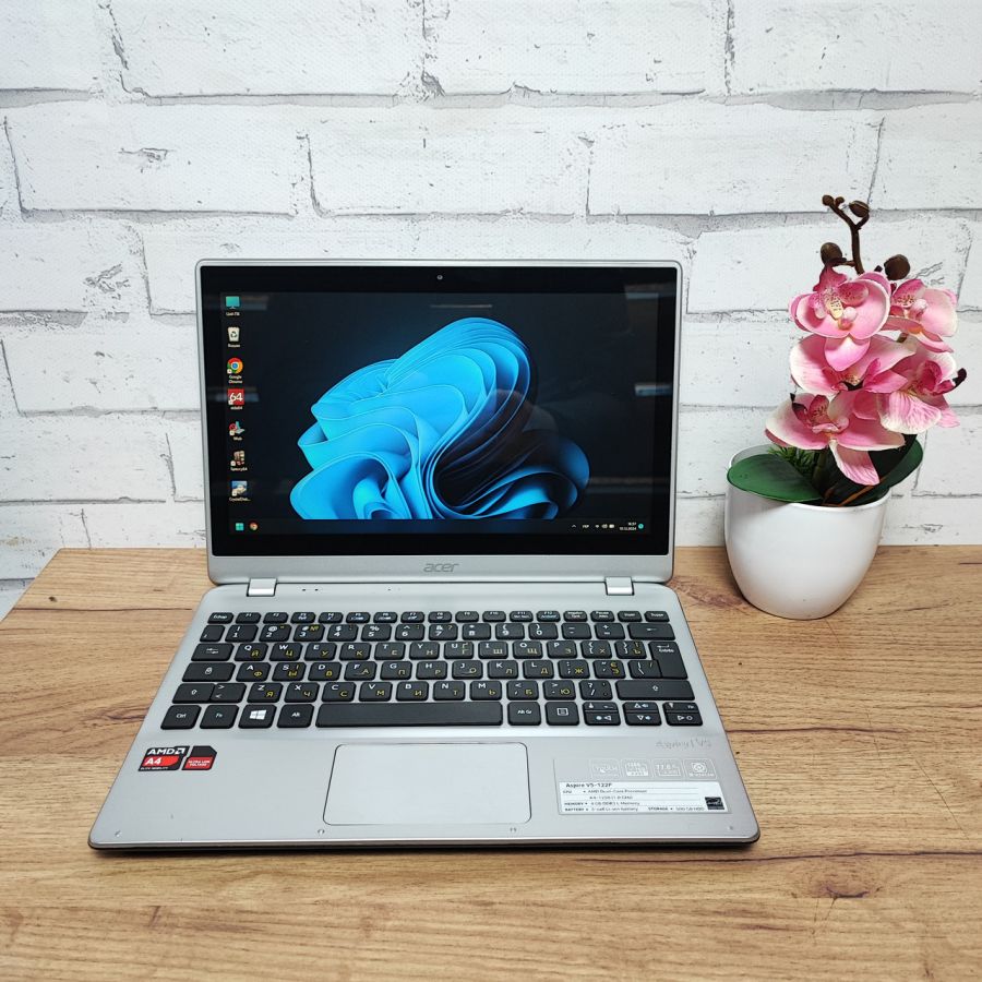 Ноутбук Б/В Acer Aspire V5-122P, AMD A4-1250, DDR3 8 GB, SSD 128GB, AMD Radeon HD 8210, 11.6" Сенсор [ProductHub SKU Acer69]