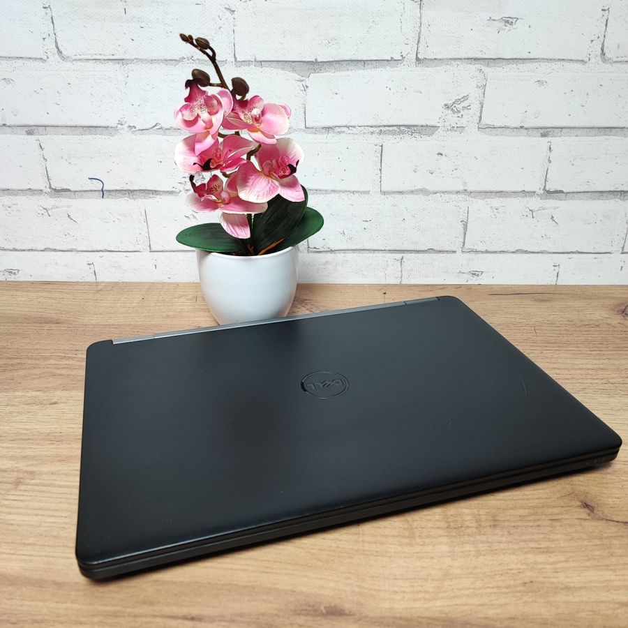 Ноутбук Б/В Dell Latitude E5470, Intel Core i7-6600U, DDR4 8 GB, SSD 128GB, AMD Radeon R7 M360 2Gb, 14" Full HD Сенсор [ProductHub SKU Dell122]
