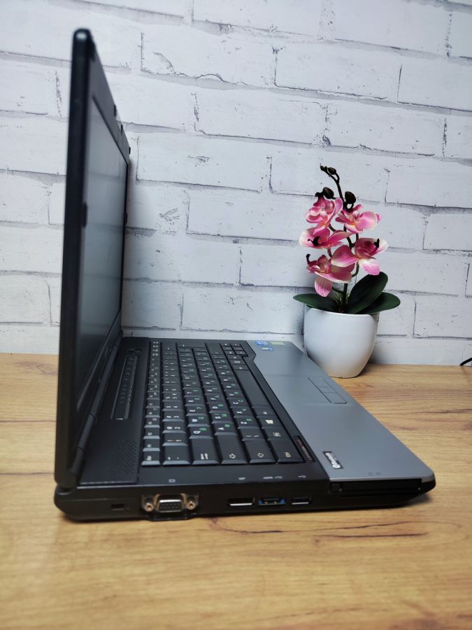 Уцінка! Ноутбук Б/В Fujitsu S782, Intel Core i5-3320M, DDR3 4 GB, SSD 128GB, 13.3" HD [ProductHub SKU F97]