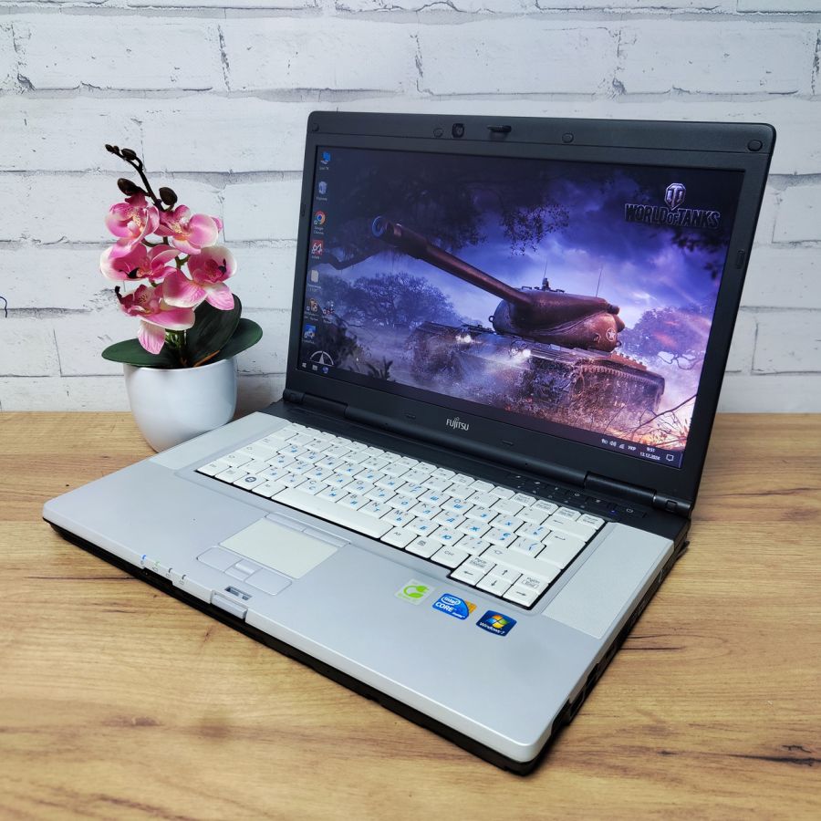 Уцінка! Ноутбук Б/В Fujitsu E780, Intel Core i5-560M, DDR3 4 GB, SSD 128GB, 15.6" HD [ProductHub SKU F99]