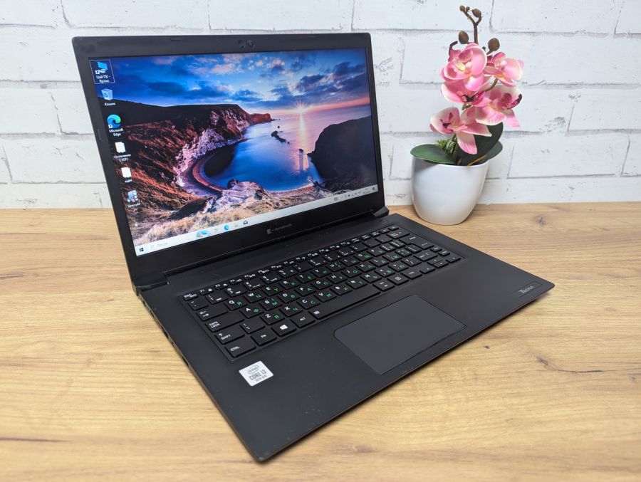 Ноутбук Б/В DynaBook Tecra A40-G-18H, Intel Core i3-10110U, SSD 500GB, 14" HD [ProductHub SKU DynaBookT1]