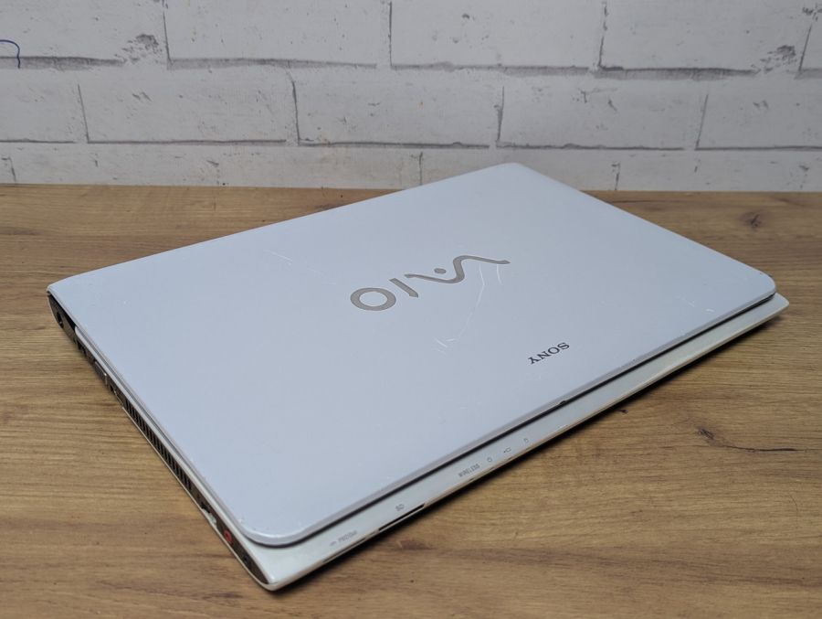 Ноутбук Б/В Sony SVE151J11M, Intel Core i3-3110M, DDR3 8 GB, SSD 128GB, 15.6" HD [ProductHub SKU Sony21]