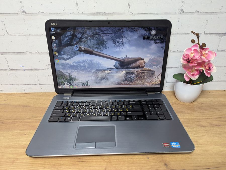 Ноутбук Б/В Dell Inspiron 17R-5721, Intel Core i5-3337U, DDR3 16 GB, SSD 256GB, AMD Radeon HD 8500M, 17.3" HD [ProductHub SKU DEll148]