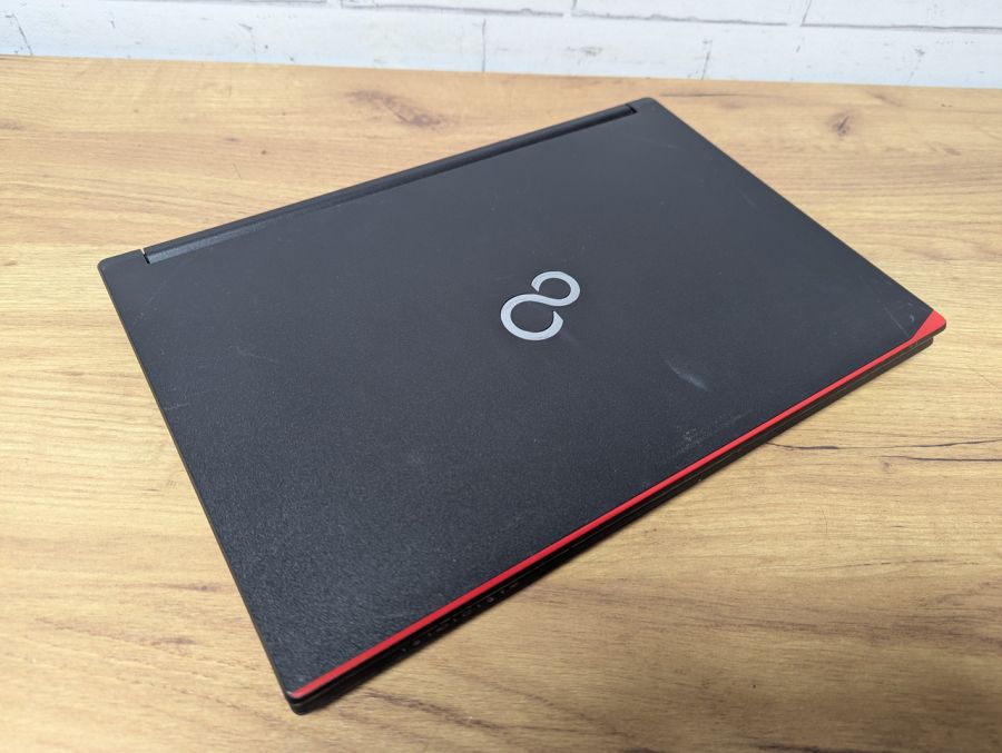 Уцінка! Ноутбук Б/В Fujitsu E544, Intel Core i5-4310M, DDR3 8 GB, SSD 128GB, 14" HD [ProductHub SKU F90]