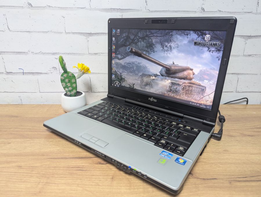 Уцінка! Ноутбук Б/В Fujitsu S781, Intel Core i5-2540M, DDR3 8 GB, SSD 128GB, 13.3" HD [ProductHub SKU F121]
