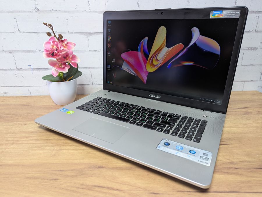 Уцінка! Ноутбук Б/В ASUS N76V, Intel Core i7-3630QM, DDR3 8 GB, SSD 128GB, NVIDIA GeForce GT 740M 2Gb, 17" Full HD [ProductHub SKU Asus94]
