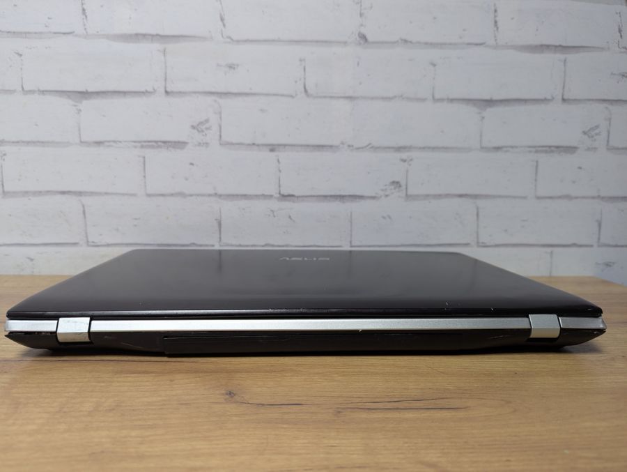Уцінка! Ноутбук Б/В ASUS N76V, Intel Core i7-3630QM, DDR3 8 GB, SSD 128GB, NVIDIA GeForce GT 740M 2Gb, 17" Full HD [ProductHub SKU Asus94]