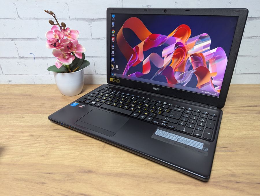 Ноутбук Б/В Acer Aspire E1-572G, Intel Core i3-4200U, DDR3 8 GB, SSD 256GB, 15.6" Full HD [ProductHub SKU Acer85]