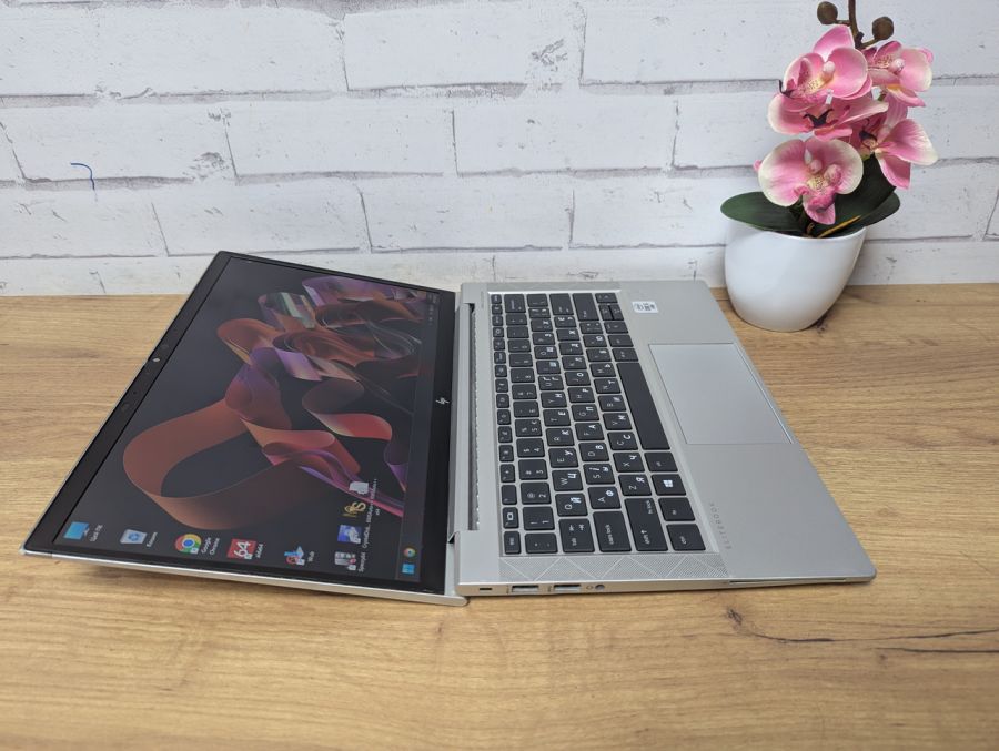Уцінка! Ноутбук Б/В HP EliteBook 830 G7, Intel Core i5-10310U, DDR4 16 GB, SSD 256GB, 13" Full HD [ProductHub SKU HP319]
