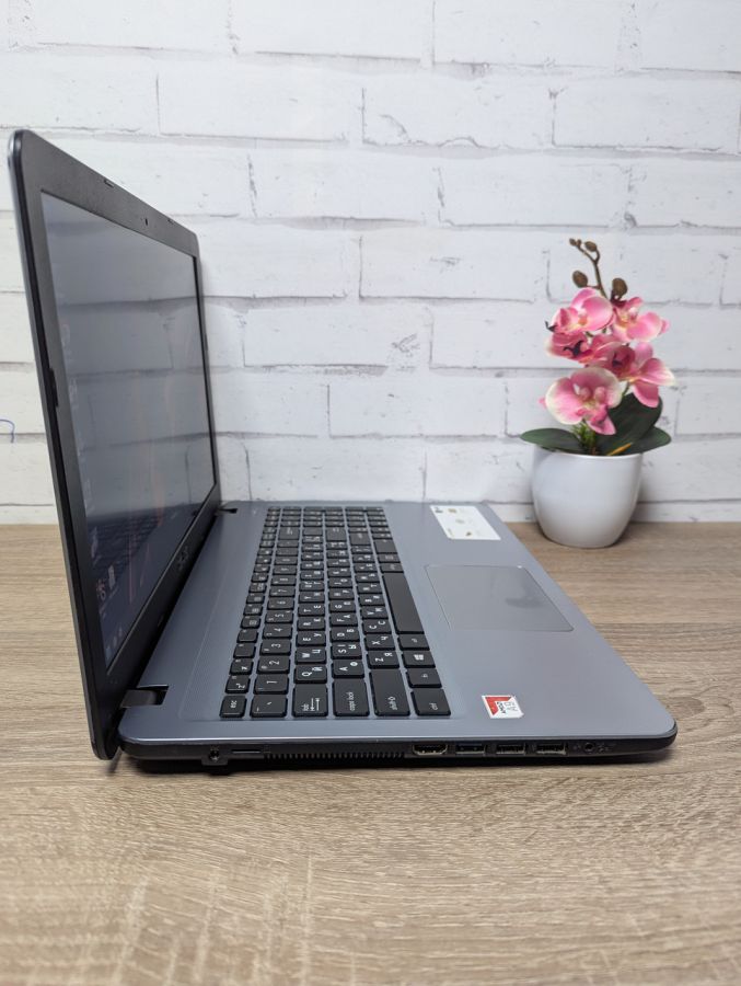 Ноутбук Б/В ASUS Vivobook A540B, AMD A9-9425, DDR3 16 GB, SSD 360GB, AMD Radeon R5 Graphics, 15.6" Full HD [ProductHub SKU Asus104]