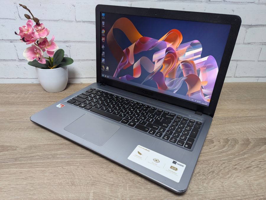 Ноутбук Б/В ASUS Vivobook A540B, AMD A9-9425, DDR3 16 GB, SSD 360GB, AMD Radeon R5 Graphics, 15.6" Full HD [ProductHub SKU Asus104]