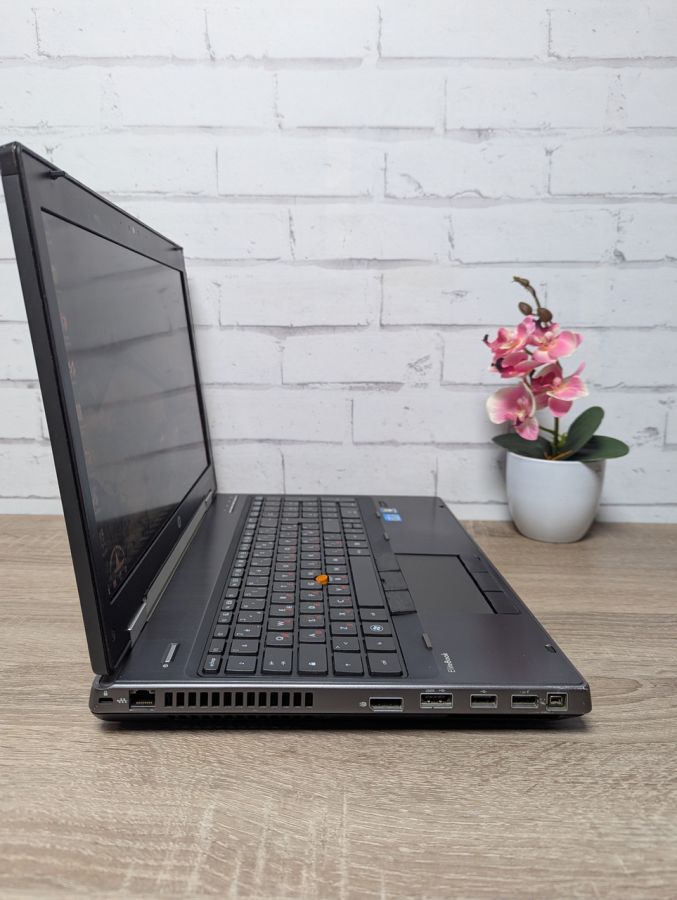 Уцінка! Ноутбук Б/В HP EliteBook 8560W, Intel Core i5-2520M, DDR3 8 GB, SSD 128GB, NVIDIA Quatro 2000M (2Gb), 15.6" [ProductHub SKU HP21]
