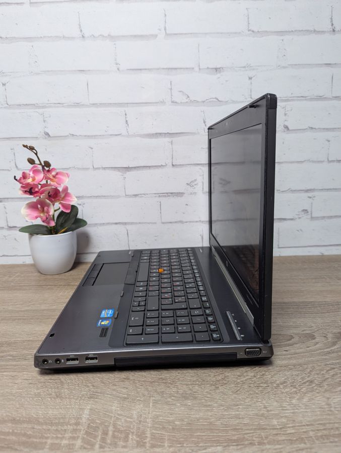 Уцінка! Ноутбук Б/В HP EliteBook 8560W, Intel Core i5-2520M, DDR3 8 GB, SSD 128GB, NVIDIA Quatro 2000M (2Gb), 15.6" [ProductHub SKU HP21]