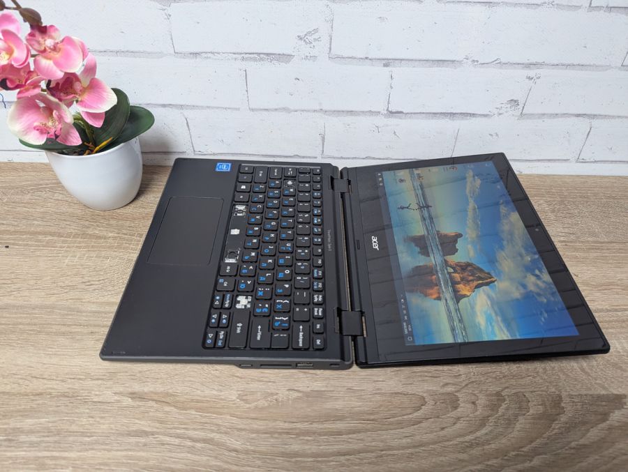 Уцінка! Ноутбук Б/В Acer Travel Mate B118, Intel Celeron N4100, DDR3 4 GB, SSD 60GB, 12" Full HD [ProductHub SKU Acer96]