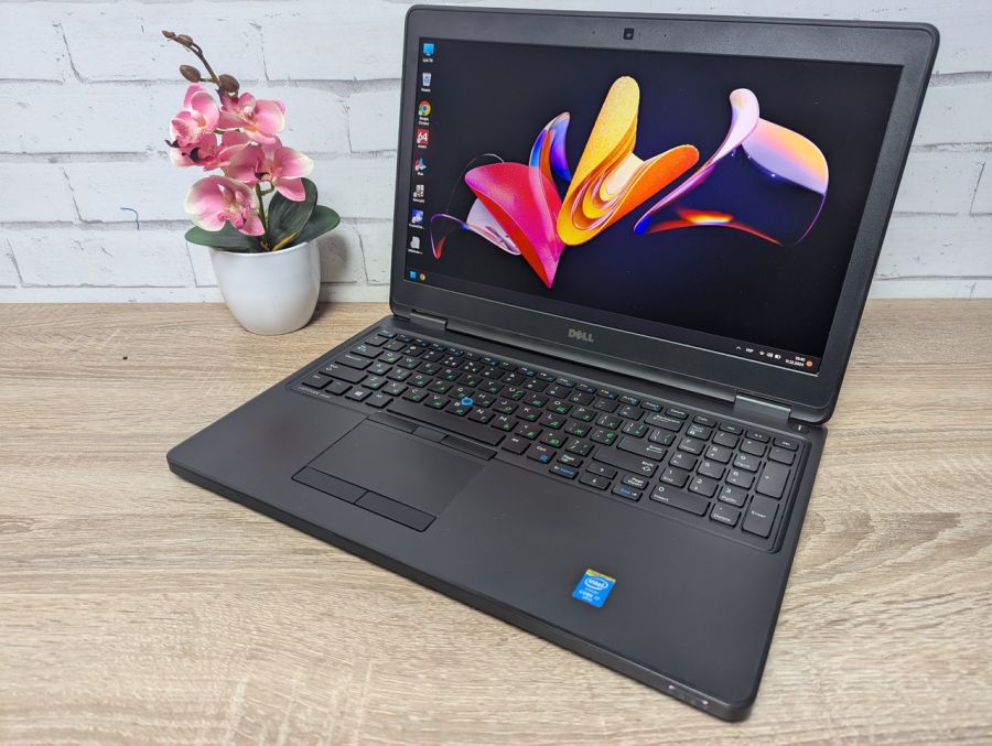 Ноутбук Б/В Dell Latitude E5550, Intel Core i7-5600U, DDR3 16 GB, SSD 360GB, NVIDIA GeForse 840M 2Gb, 15.6" Full HD [ProductHub SKU Dell196]