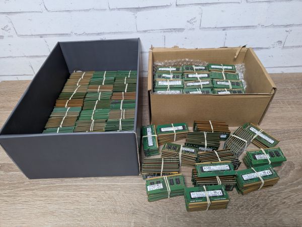 Б/В Оперативна пам'ять різних фірм SODIMM DDR4 8gb / 2133MHz 8gb / 2400Mhz 8gb / 2666Mhz 8gb / [ProductHub SKU SODIMM]