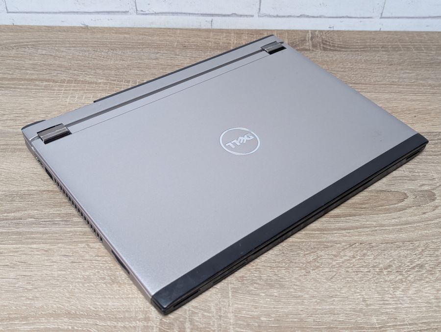 Уцінка! Ноутбук Б/В Dell Vostro V131, Intel Core i5-2430M, DDR3 8 GB, SSD 128GB, 13.3" HD [ProductHub SKU Dell120]