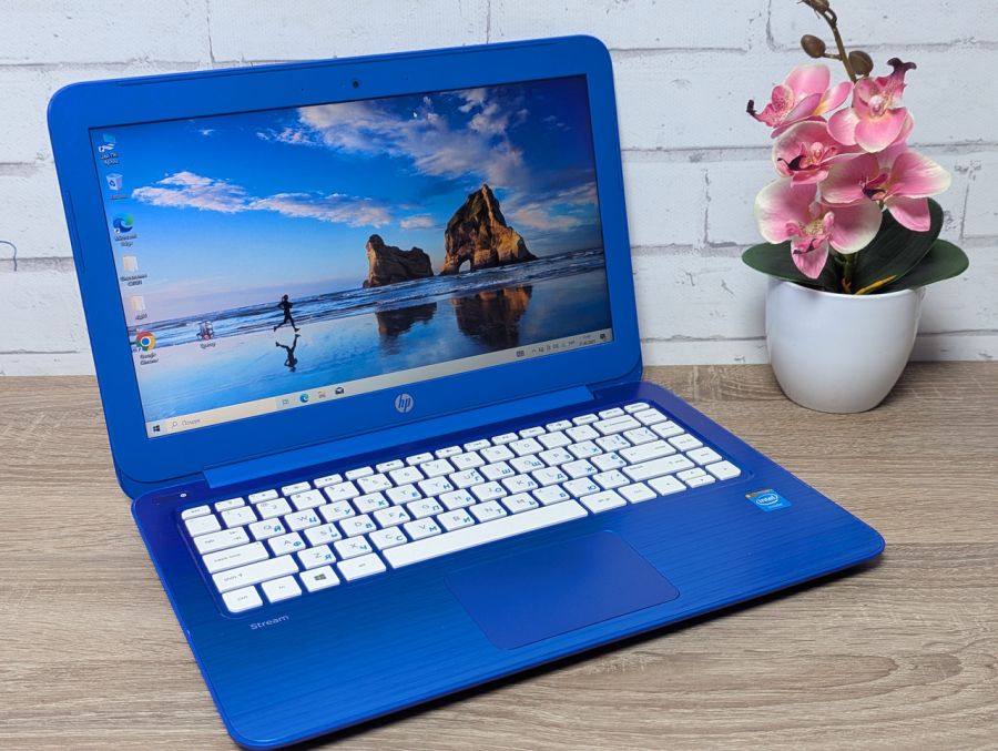 Ноутбук Б/В HP Stream 13, Intel Celeron N3050, DDR3 2 GB, SSD 32GB, 13.3" HD [ProductHub SKU HP344]