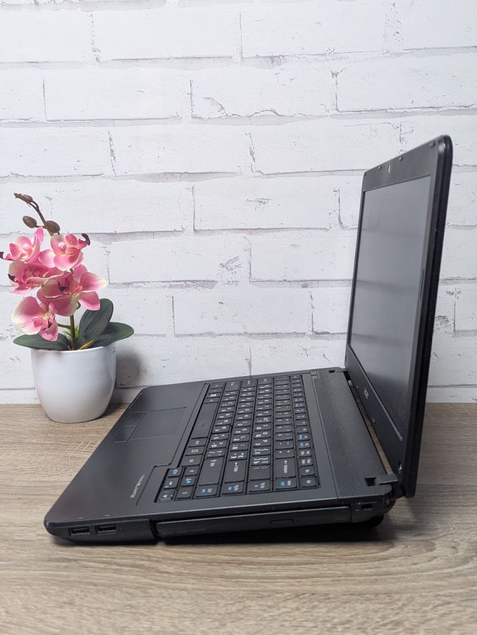 Ноутбук Б/В Acer TravelMate P243, Intel Core i3-3110M, DDR3 8 GB, SSD 128GB, 14" HD [ProductHub SKU Acer103]